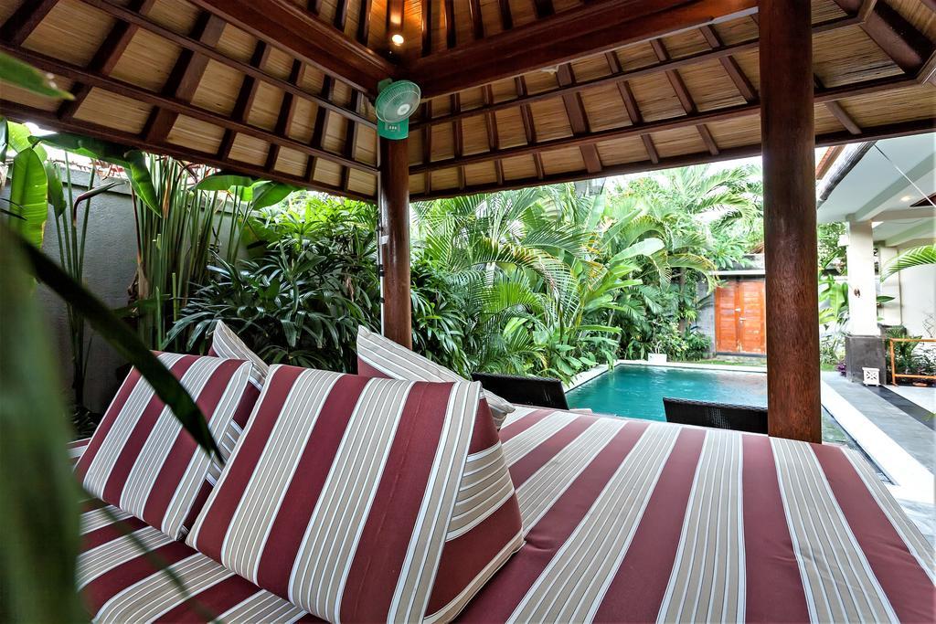 Rumah Indah Villa Seminyak Exterior foto