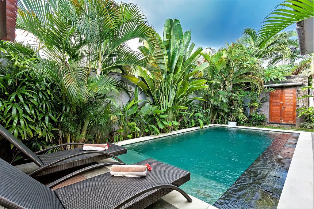 Rumah Indah Villa Seminyak Exterior foto