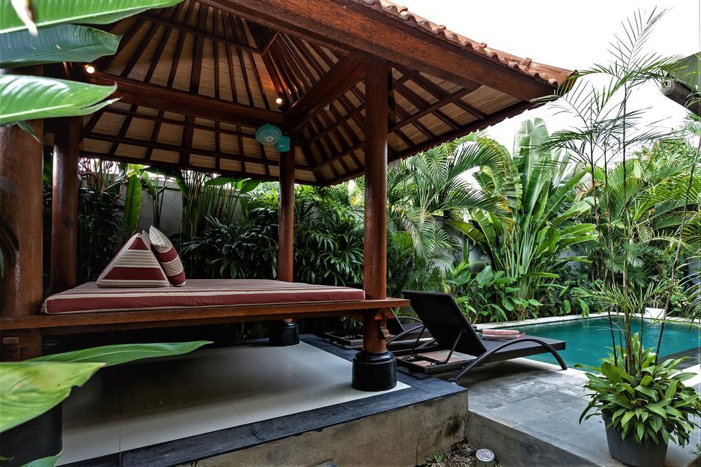 Rumah Indah Villa Seminyak Exterior foto
