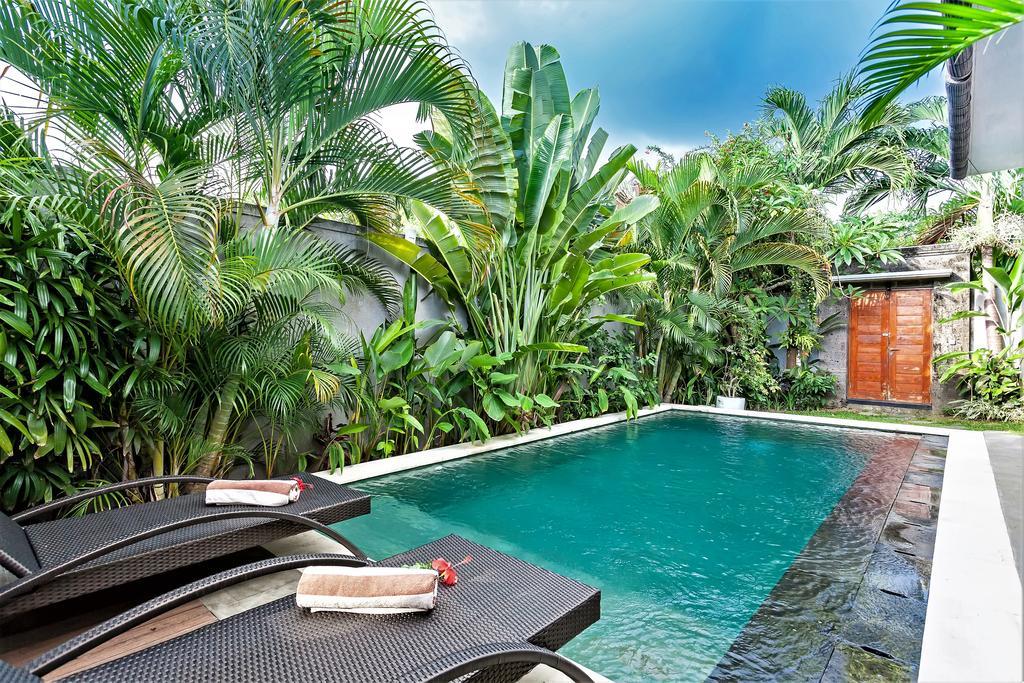 Rumah Indah Villa Seminyak Exterior foto