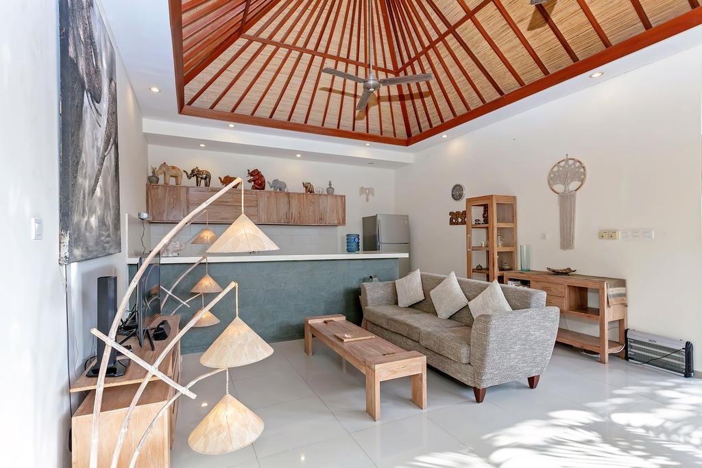 Rumah Indah Villa Seminyak Exterior foto